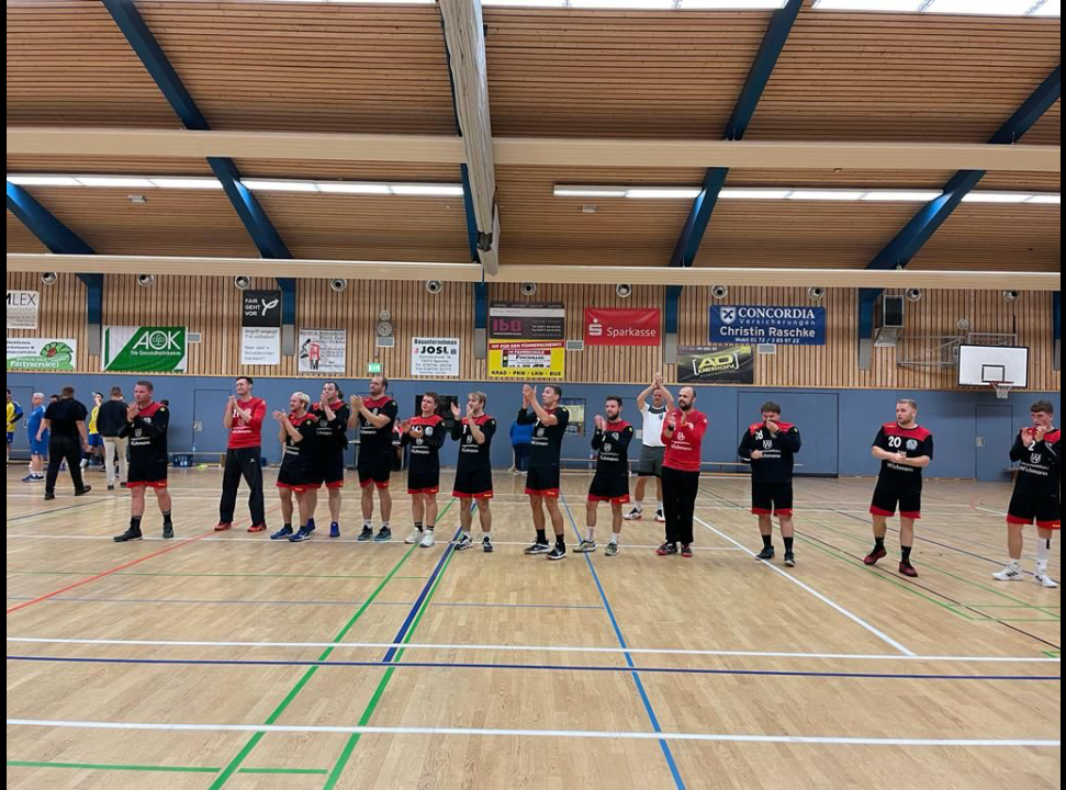 BlackBulls - Danken mitgereisten Zuschauern nach Sieg. BlackBulls - Danken mitgereisten Zuschauern nach Sieg.