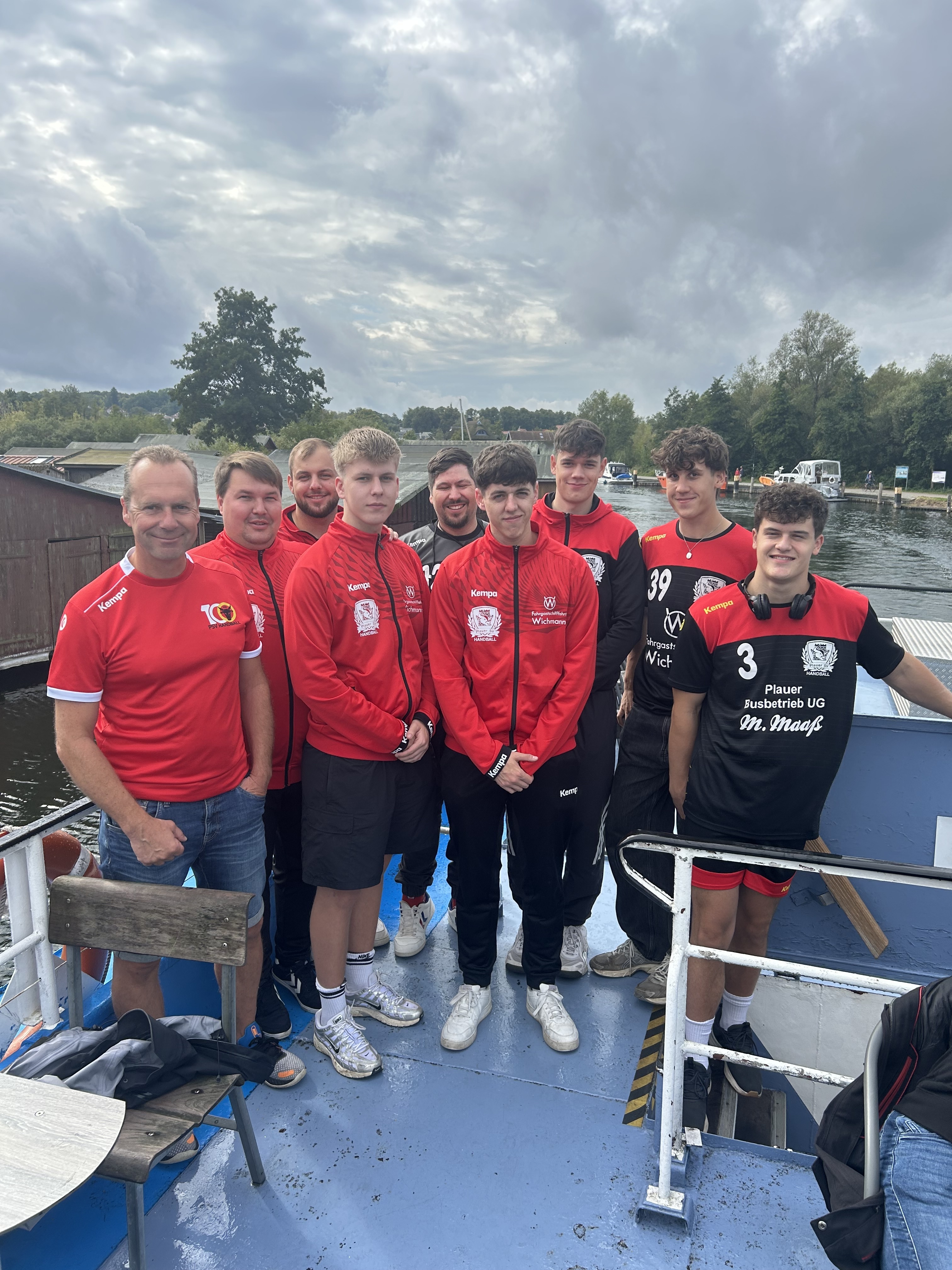 Mit Sponsor Wichmann zum Auswärtsspiel nach Malchow